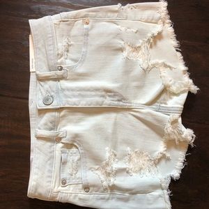 American Eagle stretchy light wash shorts